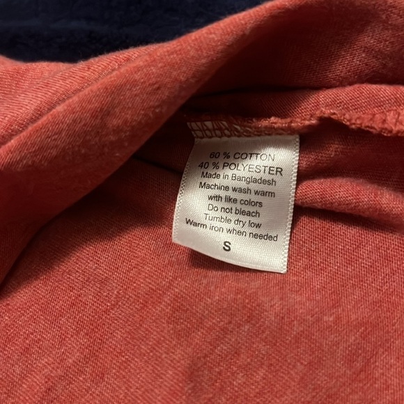 Harley-Davidson Ride Free Dusty Red V-Neck Shirt. Small Woman’s Riding Shirt - Picture 6 of 6
